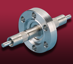 Fiber optic VIS/NIR feedthrough on a CF flange